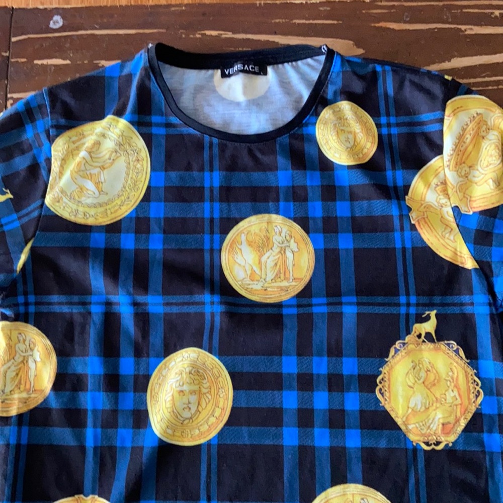 Men’s Versace graphic tee size L